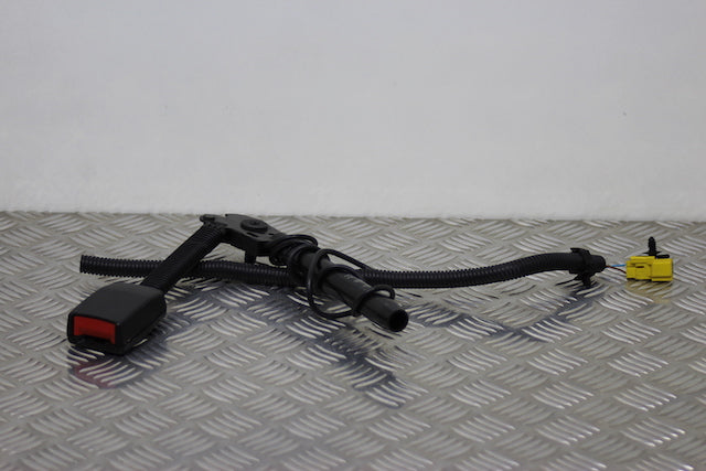 Ford Fiesta Seat Belt Buckle Lock Front Drivers Side 