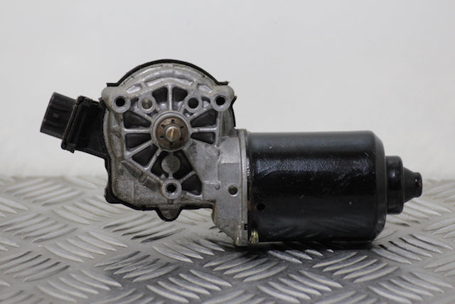 Toyota Yaris Wiper Motor Front (2001) genuine OEM used part - CarBreakers.ie