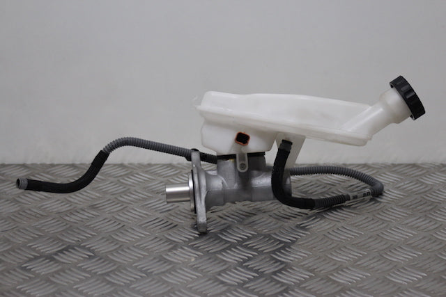 Peugeot 208 Brake Master Cylinder 