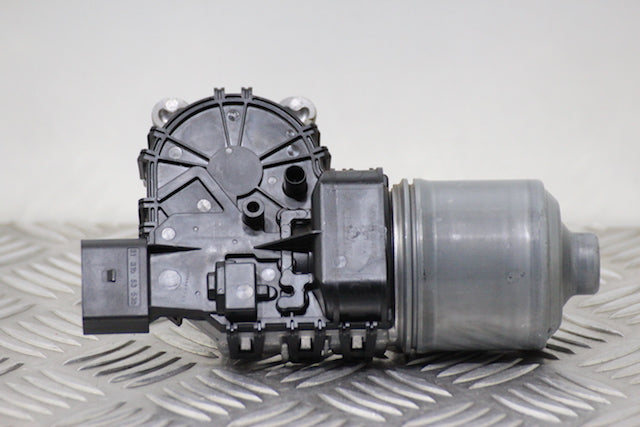 Peugeot 208 Wiper Motor Front (2014) genuine OEM used part - CarBreakers.ie