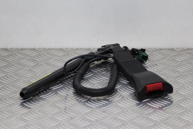 Opel Corsa Seat Belt Buckle Lock Front Passengers Side 
