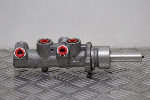 Peugeot 307 Brake Master Cylinder (2006)