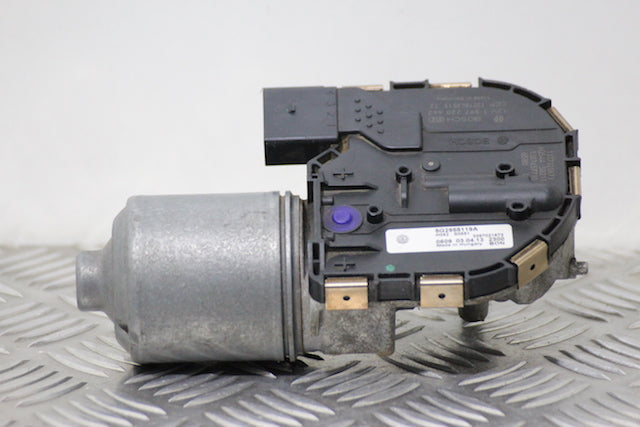 Volkswagen Golf Wiper Motor Front (2013) 1397220662 genuine OEM used part - CarBreakers.ie