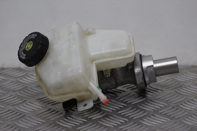 Opel Astra Brake Master Cylinder (2008)