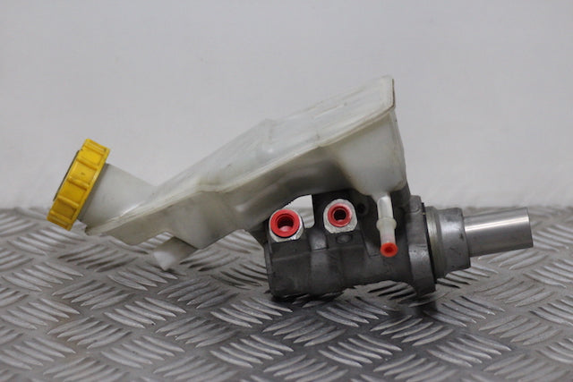 Ford Fiesta Brake Master Cylinder 