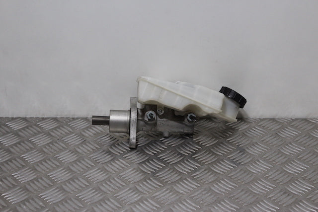 Ford Focus Brake Master Cylinder 