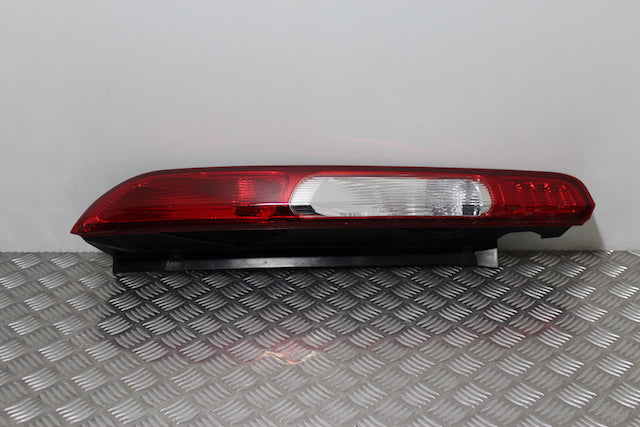 Ford Focus Tail Light Lamp Passengers Side 
