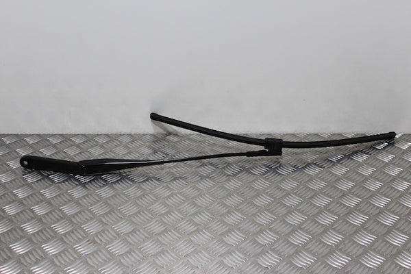 Ford Focus Wiper Front Drivers Side (2006) - 1