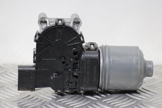 Peugeot 208 Wiper Motor Front (2014) genuine OEM used part - CarBreakers.ie