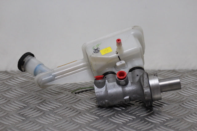 Nissan Micra Brake Master Cylinder 