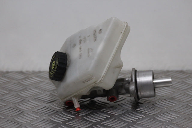 Opel Corsa Brake Master Cylinder 