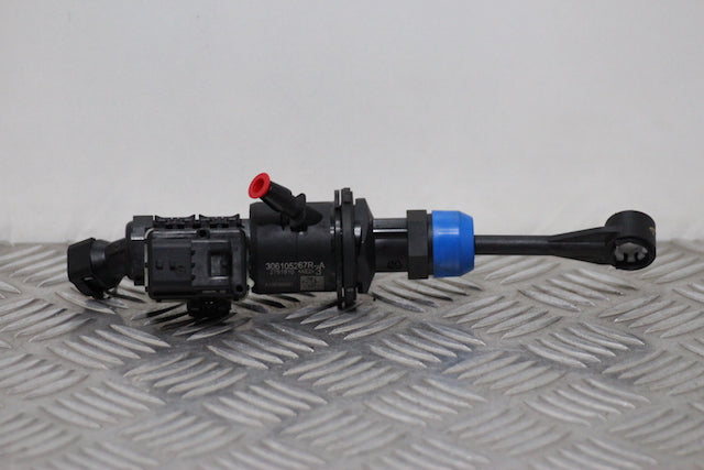 Renault Clio Clutch Master Cylinder (2020)