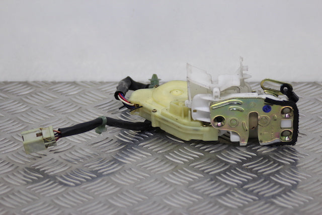 Hinda Civic Door Lock Mechanism Front Passengers Side 