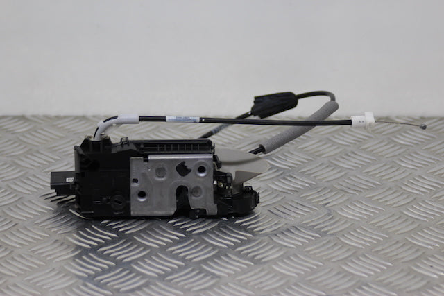 Peugeot 208 Door Lock Mechanism Front Passengers Side 