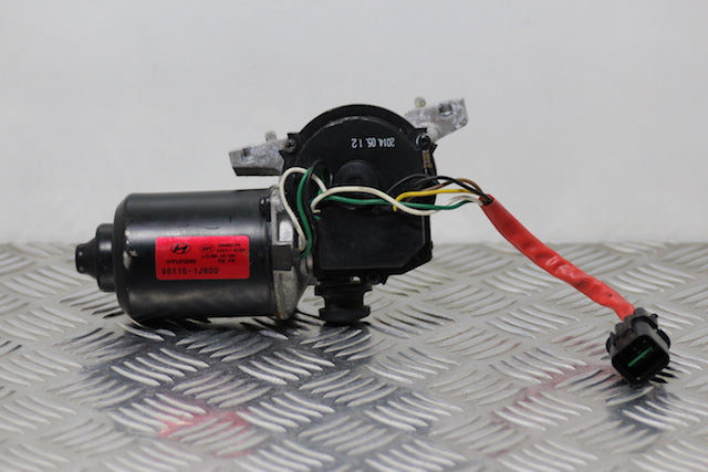 Hyundai i20 Wiper Motor Front (2014) 981101J900 genuine OEM used part - CarBreakers.ie