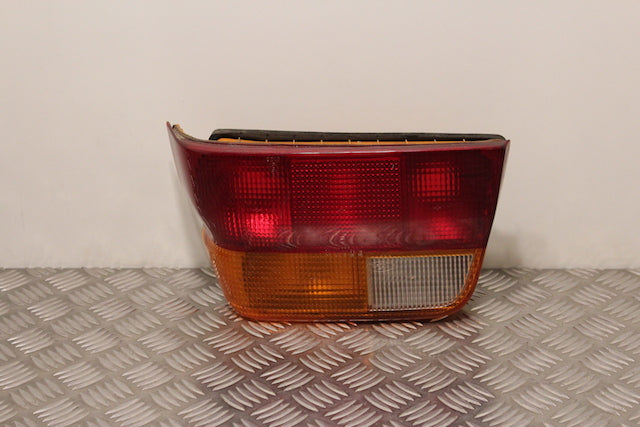 Ford Escort 5 Tail Light Lamp Passengers Side 