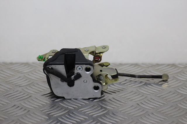 Suzuki Swift Door Lock Mechanism Front Passengers Side 