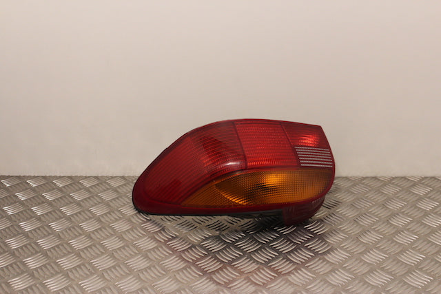 Ford Mondeo Tail Light Lamp Passengers Side 
