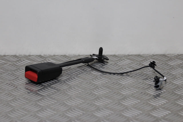 Renault Clio Seat Belt Buckle Lock Front Passengers Side 