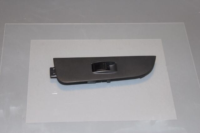 Toyota Corolla Window Switch Rear Passengers Side 