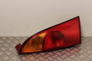 Ford Focus Tail Light Lamp Drivers Side 2003