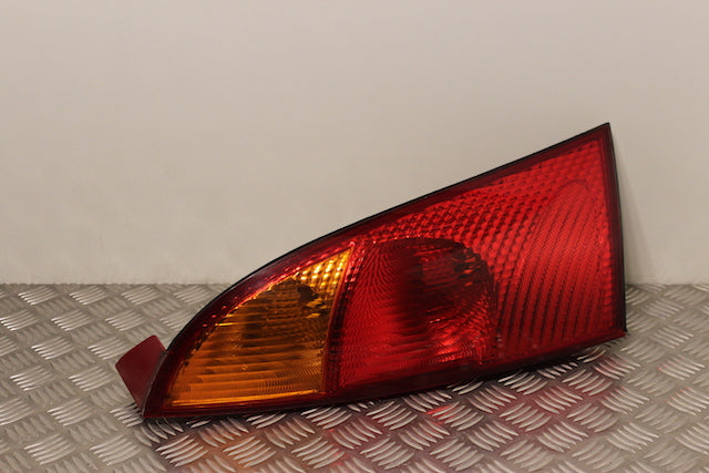 Ford Focus Tail Light Lamp Drivers Side 