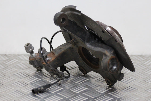 Renault Clio Stub Axle with Hub and Bearing Front Drivers Side 