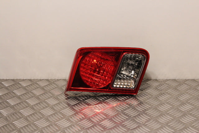 Honda Civic Tail Light Lamp Passengers Side (1993)