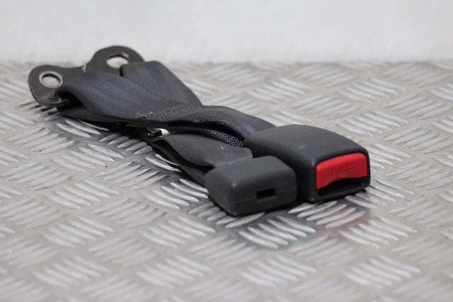 Honda Jazz Seat Belt Buckle Lock Rear Passengers Side 