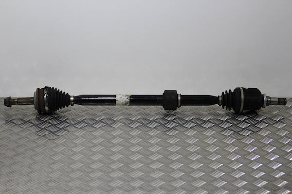 Toyota Auris Drive Shaft Front Drivers Side (2011) - 1