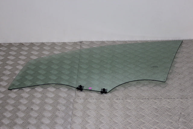 Renault Clio Door Window Glass Front Passengers Side 