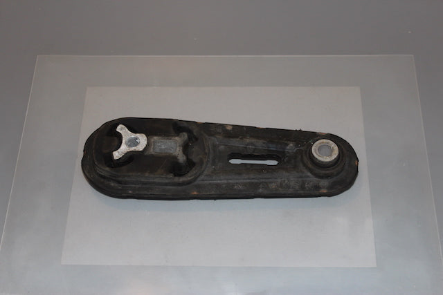 Nissan Juke Engine Mounting Rear 