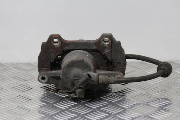 Fiat Punto Brake Caliper Front Passengers Side (2009) - 1