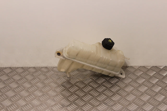 Nissan Juke Radiator Expansion Bottle (2016)