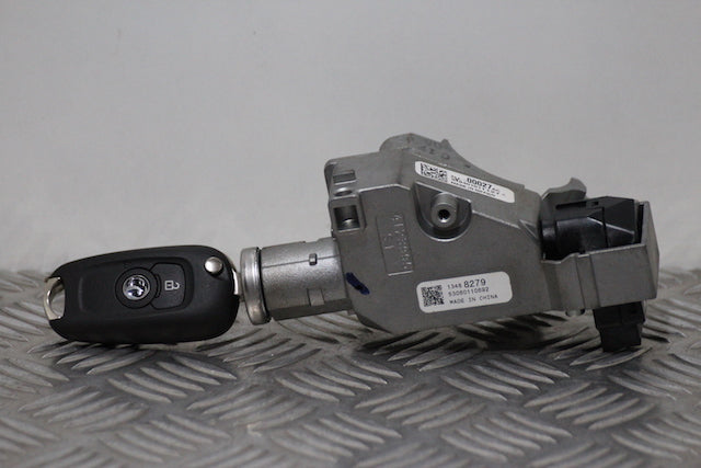 Opel Astra Ignition Switch with Key (2016)