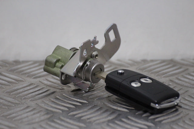 Honda Jazz Door Lock Barrel with Key Front Drivers Side (2013)
