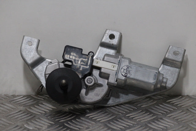 Opel Agila Wiper Motor Rear (2009) genuine OEM used part - CarBreakers.ie