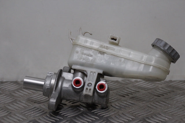 Opel Agila Brake Master Cylinder 