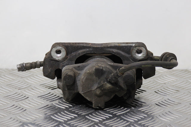 Renault Captur Brake Caliper Front Passengers Side (2014)