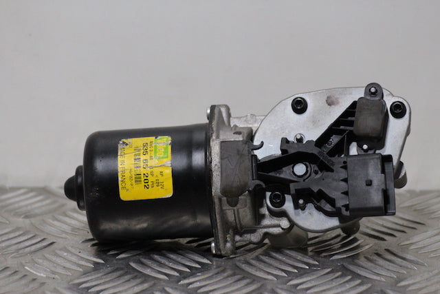 Renault Scenic Wiper Motor Front (2007) genuine OEM used part - CarBreakers.ie