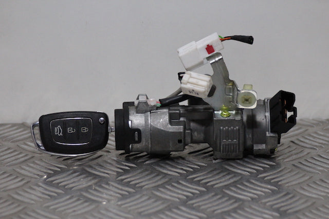 Hyundai i10 Ignition Switch with Key (2016)