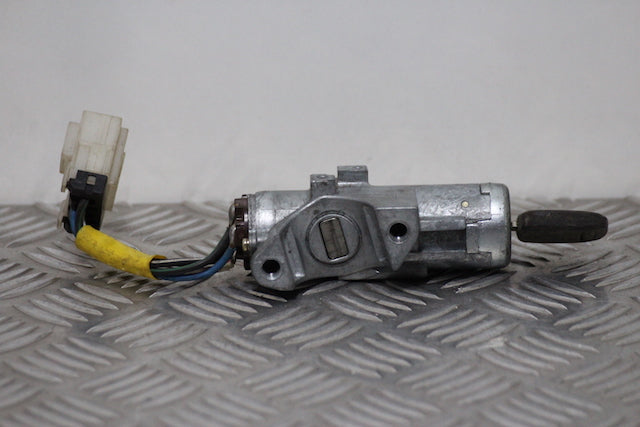 Nissan Almera Ignition Switch with Key 