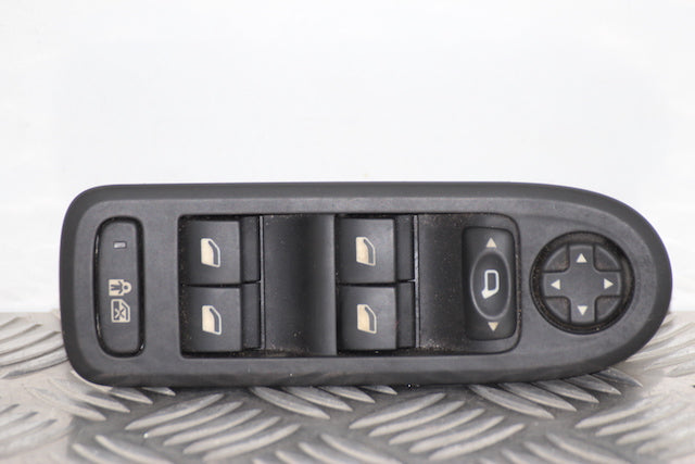 Peugeot 308 Radiator Fan Motor 