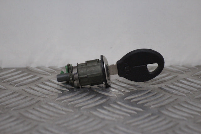 Nissan Micra Door Lock Barrel with Key Front Drivers Side 