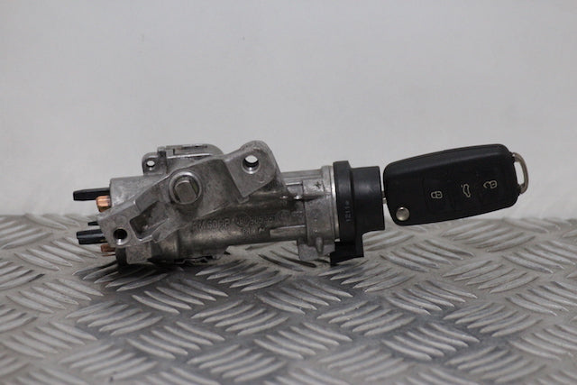 Skoda Fabia Ignition Switch with Key 