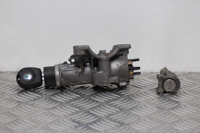 Skoda Fabia Ignition Switch with Key 