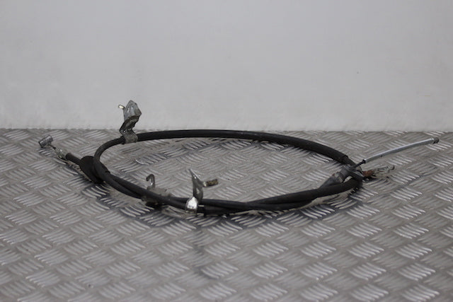 Suzuki SX4 Handbrake Cable L 