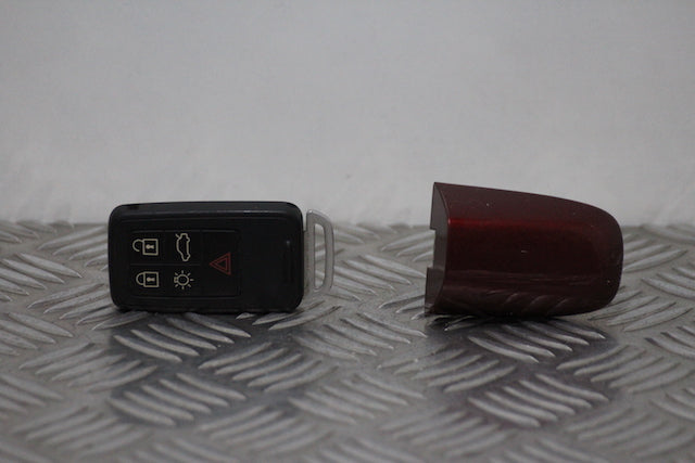Volvo V40 Door Lock Barrel with Key Front Passengers Side 