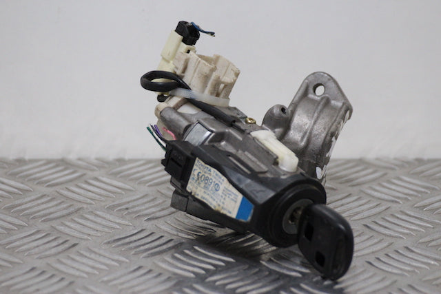 Toyota Corolla Verso Ignition Switch with Key (2001)