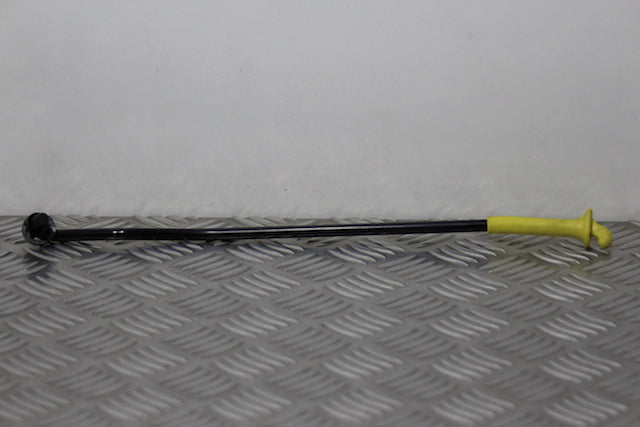 Kia Picanto Bonnet Stay (2019)